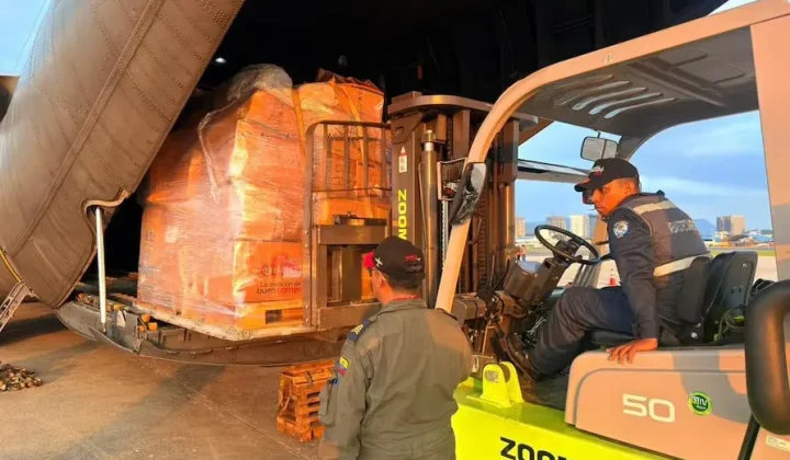 Ecuador refuerza ayuda humanitaria a Venezuela con nuevo envío tras terremotos