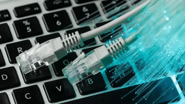 Alerta marítima en Venezuela por reparaciones críticas del cable submarino South American Crossing
