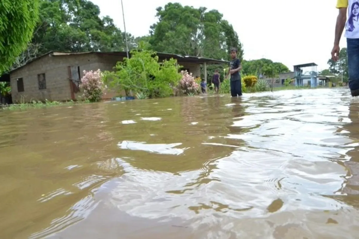 Viviendas inundadas en el sector Santa Inés I de Maturín, estado Monagas, por fuertes lluvias