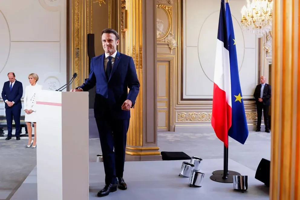 Macron ordena reforzar fronteras con España tras entrada masiva de marroquíes a Ceuta