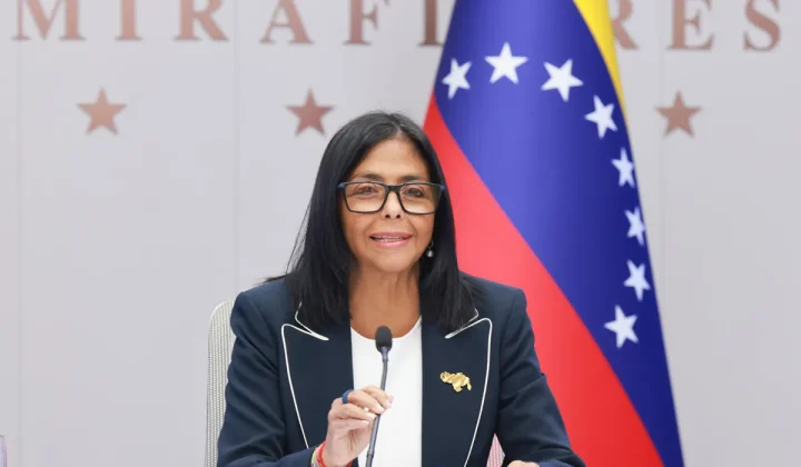 Delcy Rodríguez confirma acuerdo petrolero con Estados Unidos para desarrollar 17 campos estratégicos