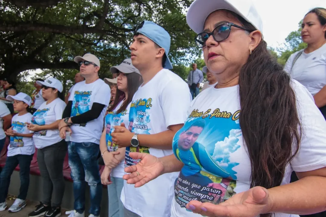 Familiares de desaparecidos en la frontera con Venezuela claman por respuestas en el Día Internacional de las Víctimas de Desapariciones Forzadas