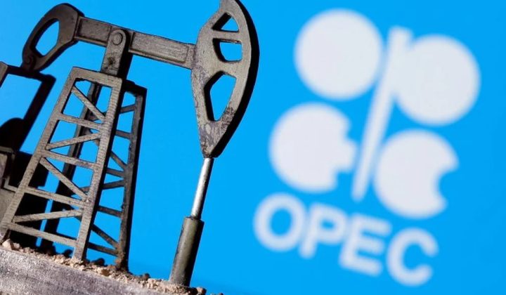 La OPEP+ elevará la producción en septiembre en 188.000 barriles diarios, el sexto mes consecutivo de aumentos