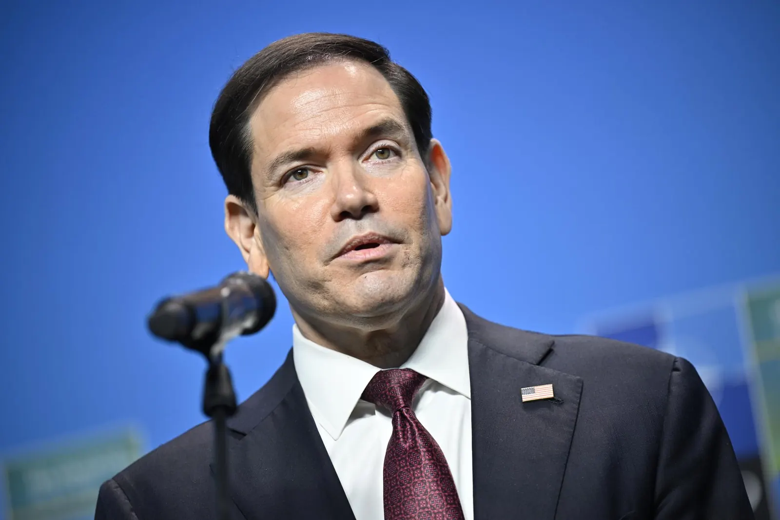 El secretario de Estado de Estados Unidos, Marco Rubio, durante una entrevista sobre el acuerdo petrolero con Venezuela