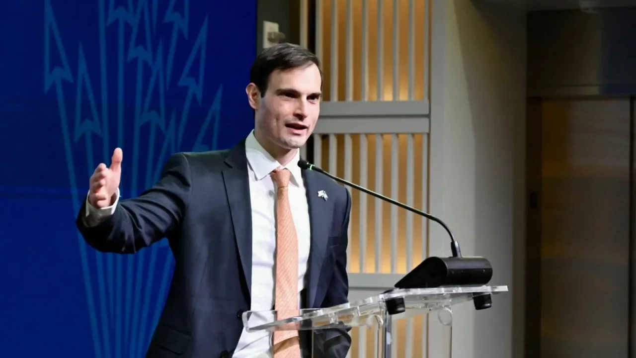 Jeremy Lewin deja el Departamento de Estado tras casi dos años al frente de la agenda con Venezuela y Cuba