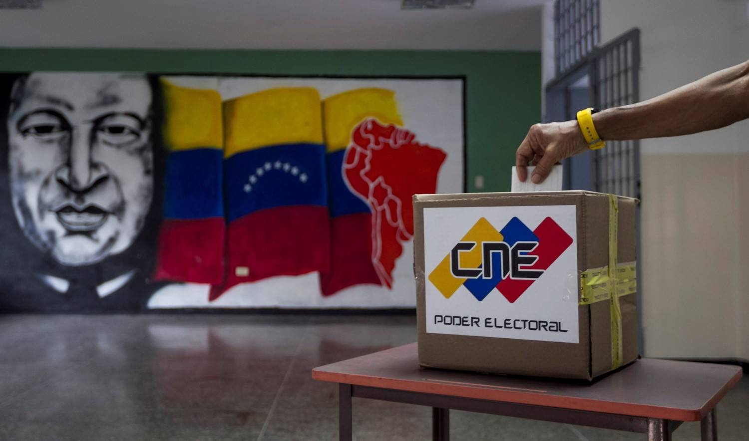 Tommy Pigott, portavoz del Departamento de Estado de Estados Unidos, durante una declaración sobre la política hacia Venezuela.