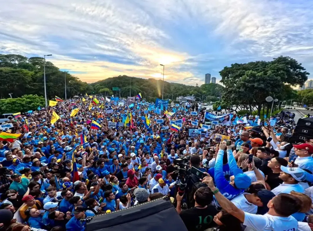 María Corina Machado durante el lanzamiento de la plataforma Constructores de Vente Venezuela para el registro de venezolanos en el mundo